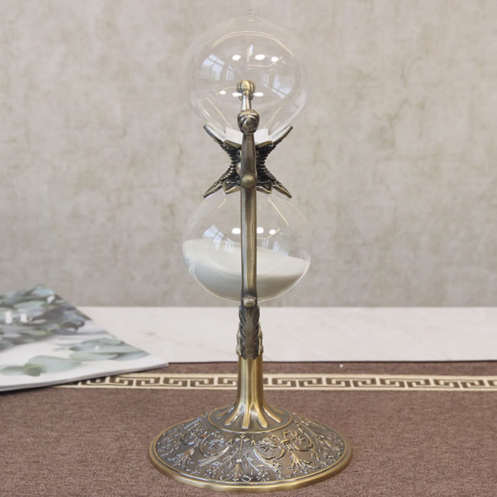 Hourglass Timer, 15 Minutes Embossed Golden Hourglass Timer,Used for Vintage Home Decoration, Office/Desk Decoration, Kitchen Wedding Gifts (P1-G42U-8VJR)