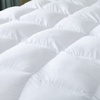 Luxurious White Solid Heavy Weight, Palatial King Size Goose Feathers Down Comforter for Winter Weather, 120 X 98 inches, Premium Baffle Box, 100% Egyptian Cotton Cover, 95 oz. Fill Weight