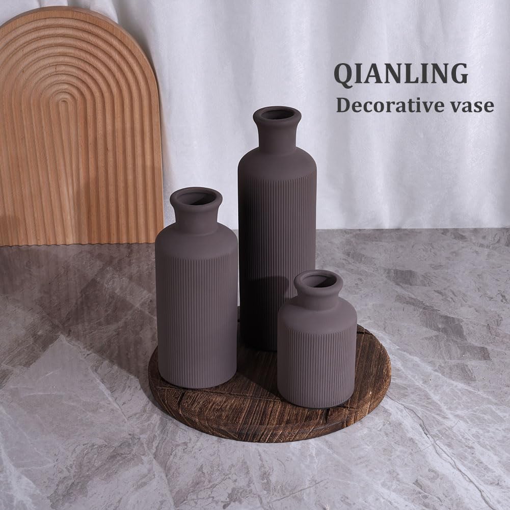Blue Ceramic Vase Set - 3 Blue Small Vases, Farmhouse Country Flower Vase Home Decor, Living Room Decoration, Table Decoration, Fireplace Decor, and Entrance Decorations Centerpieces