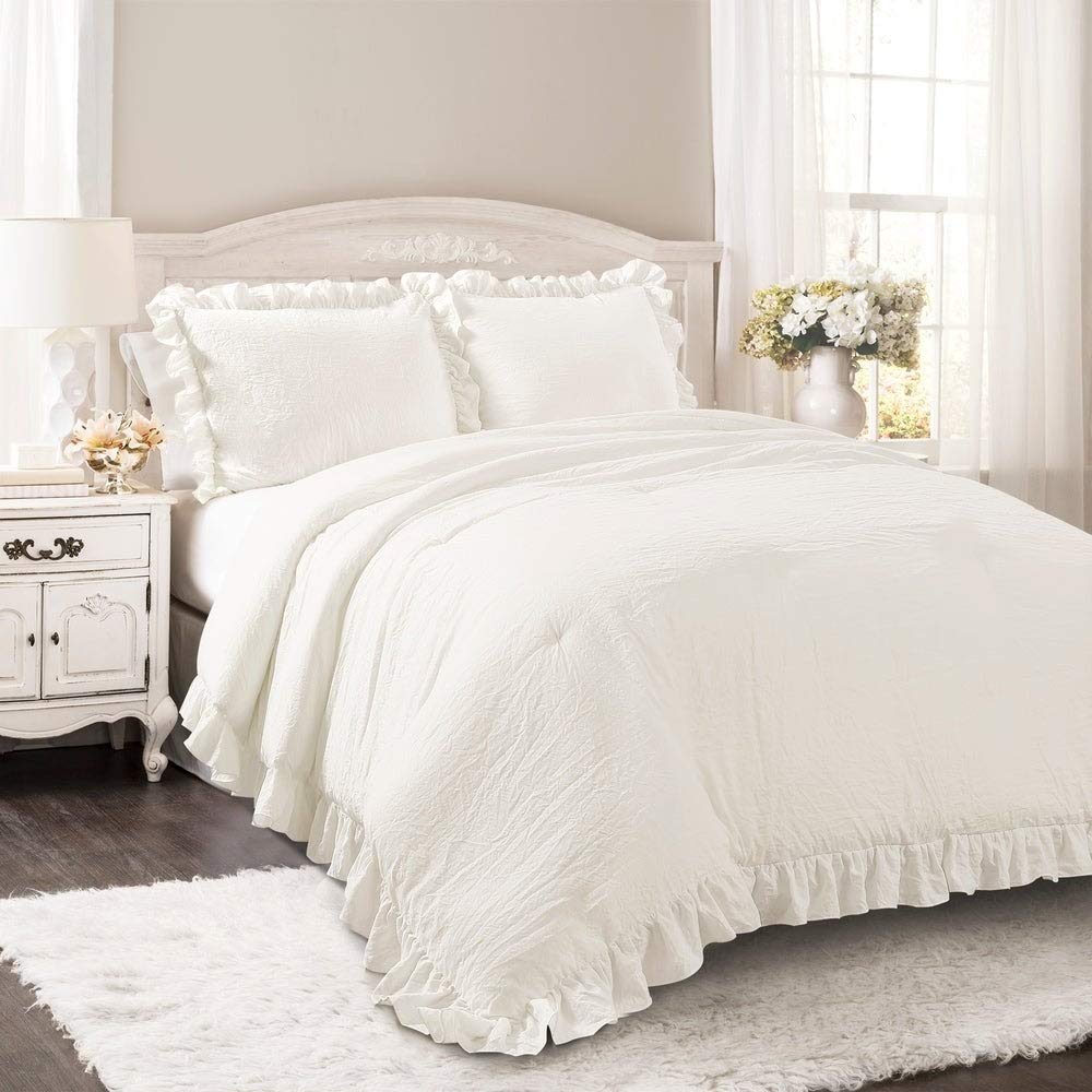 Lush Decor Reyna Ruffle Comforter Set - 3 Piece Cozy Ruffled Bedding Set - Timeless Elegance and Comfort for Bedroom - King, Gray