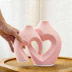 Zormon White Vases for Decor, Heart Shaped Ceramic Vase Set of 2, Nordic Heart Shaped Vases, Minimalist Decorative Vase for Table Centerpiece Wedding Dining Living Room Office House Decoration