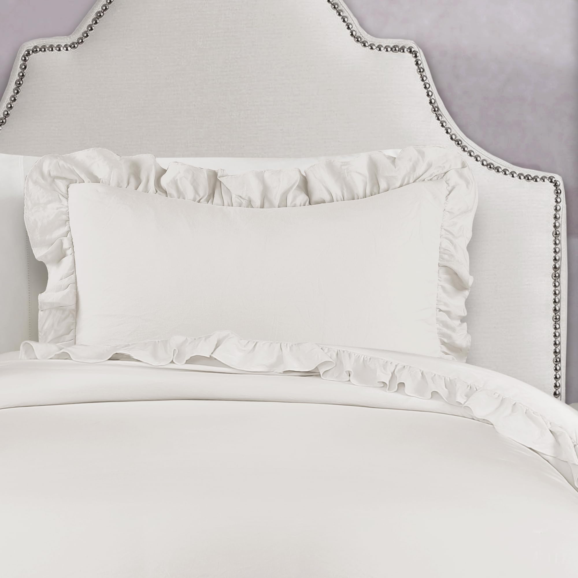 Lush Decor Reyna Ruffle Comforter Set - 3 Piece Cozy Ruffled Bedding Set - Timeless Elegance and Comfort for Bedroom - King, Gray