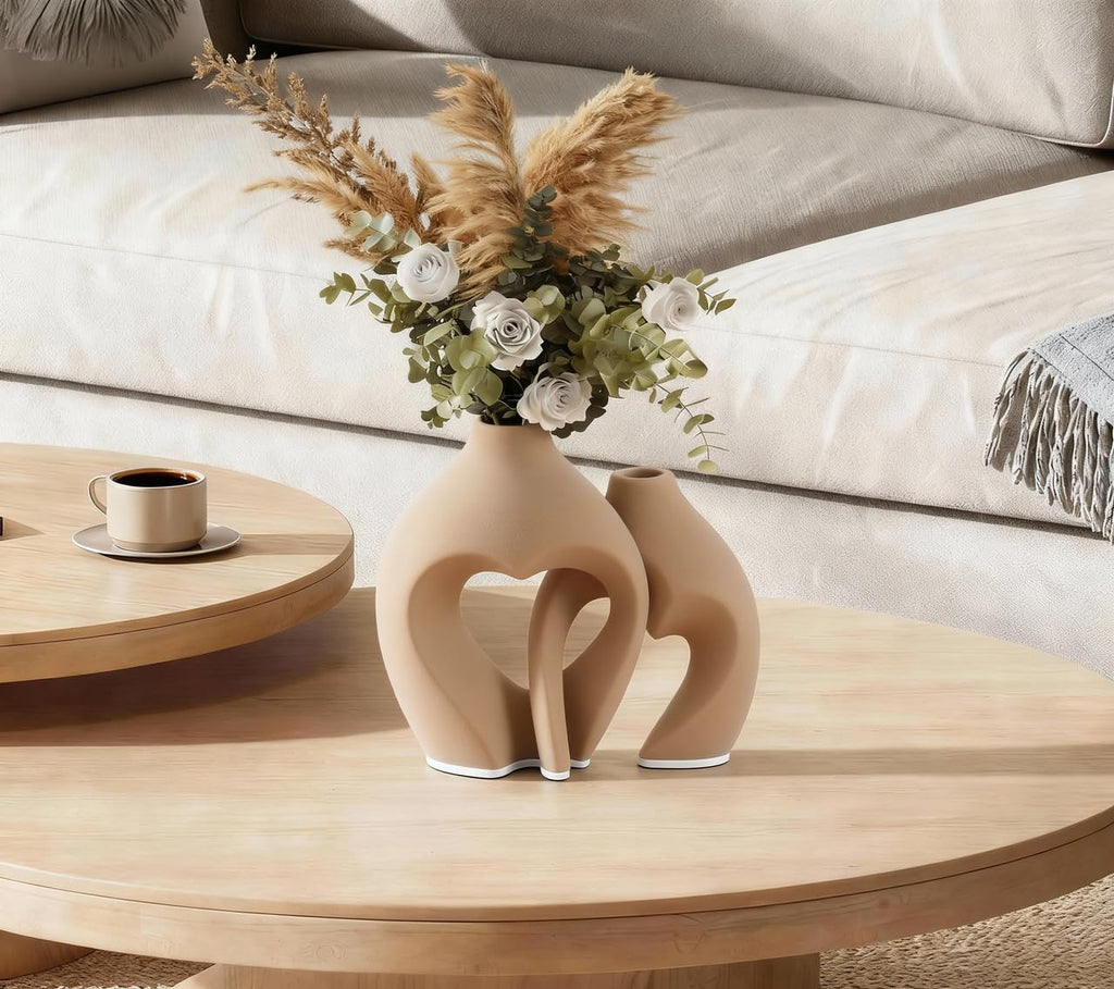 Zormon White Vases for Decor, Heart Shaped Ceramic Vase Set of 2, Nordic Heart Shaped Vases, Minimalist Decorative Vase for Table Centerpiece Wedding Dining Living Room Office House Decoration