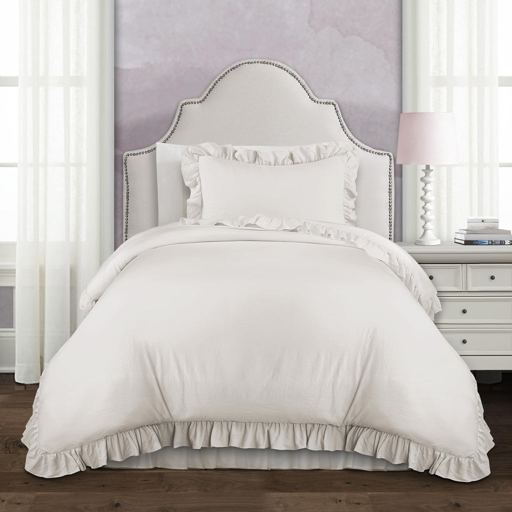 Lush Decor Reyna Ruffle Comforter Set - 3 Piece Cozy Ruffled Bedding Set - Timeless Elegance and Comfort for Bedroom - King, Gray