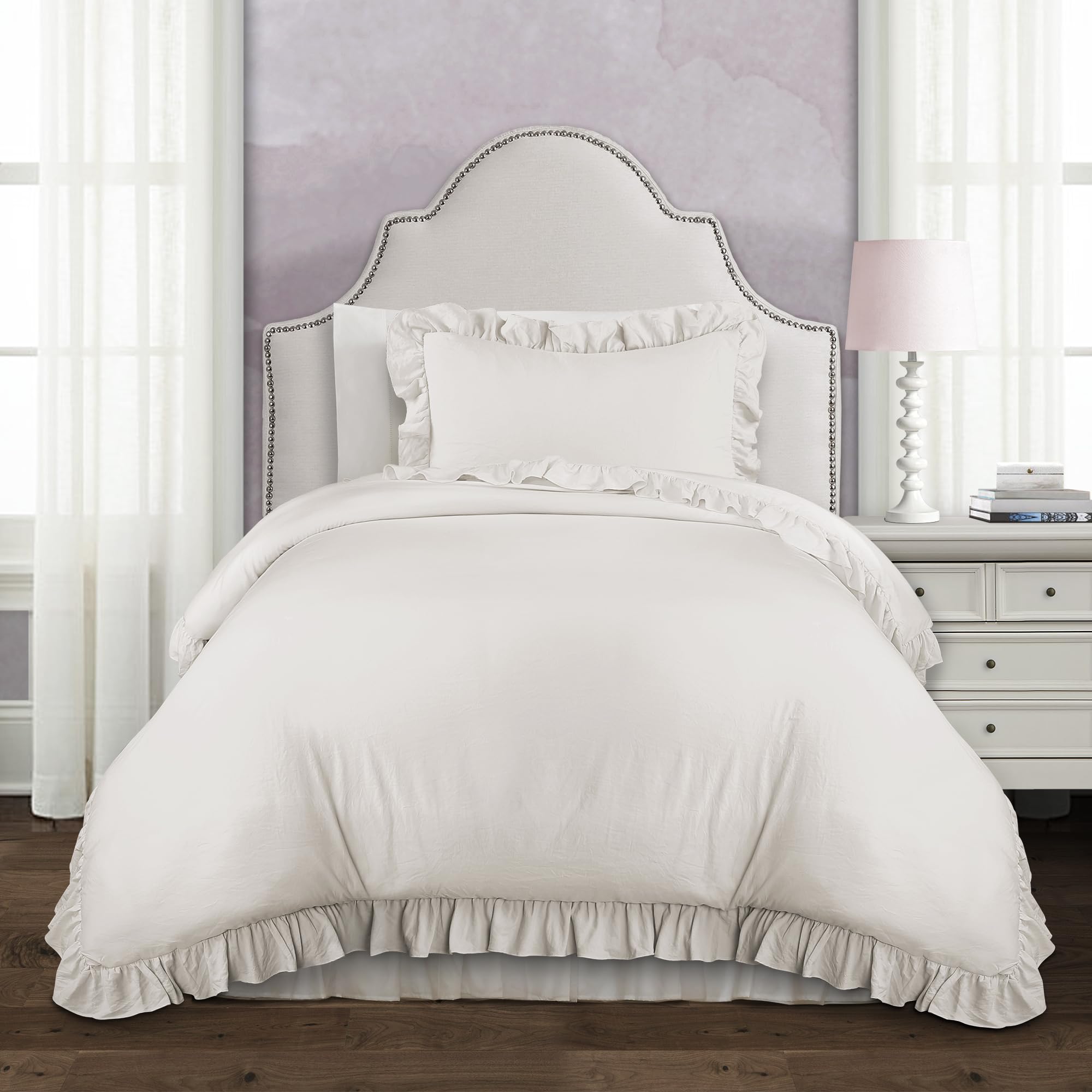 Lush Decor Reyna Ruffle Comforter Set - 3 Piece Cozy Ruffled Bedding Set - Timeless Elegance and Comfort for Bedroom - King, Gray