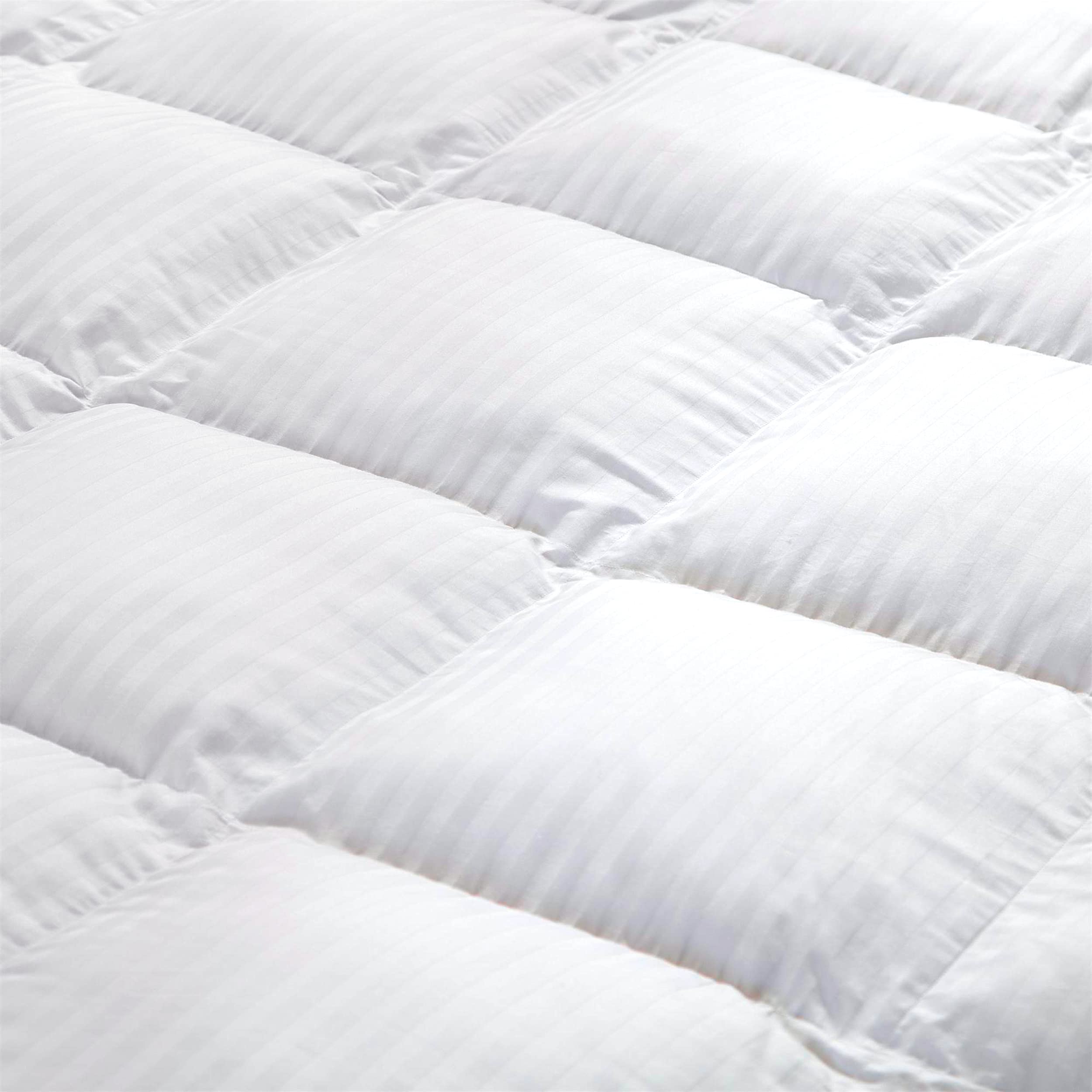 Luxurious White Solid Heavy Weight, Palatial King Size Goose Feathers Down Comforter for Winter Weather, 120 X 98 inches, Premium Baffle Box, 100% Egyptian Cotton Cover, 95 oz. Fill Weight