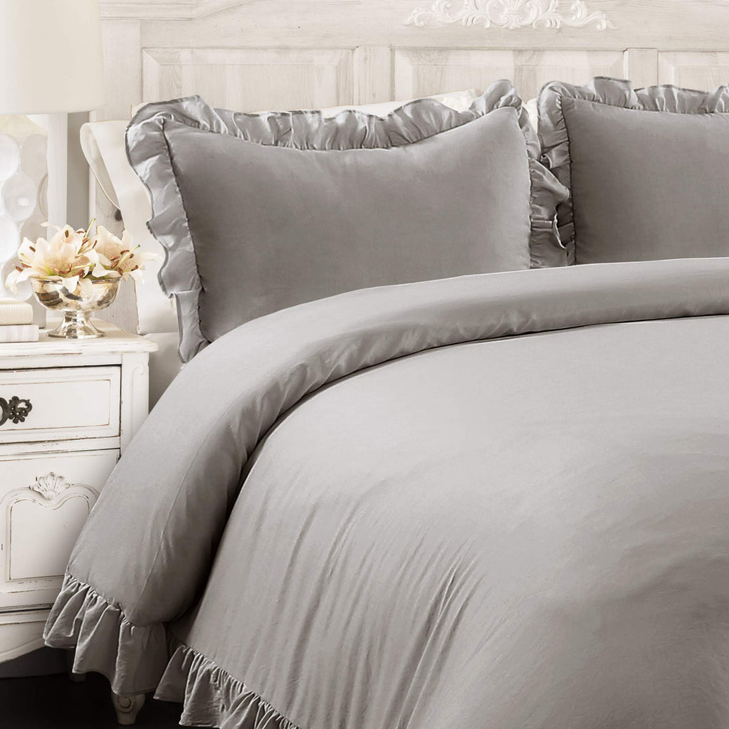 Lush Decor Reyna Ruffle Comforter Set - 3 Piece Cozy Ruffled Bedding Set - Timeless Elegance and Comfort for Bedroom - King, Gray