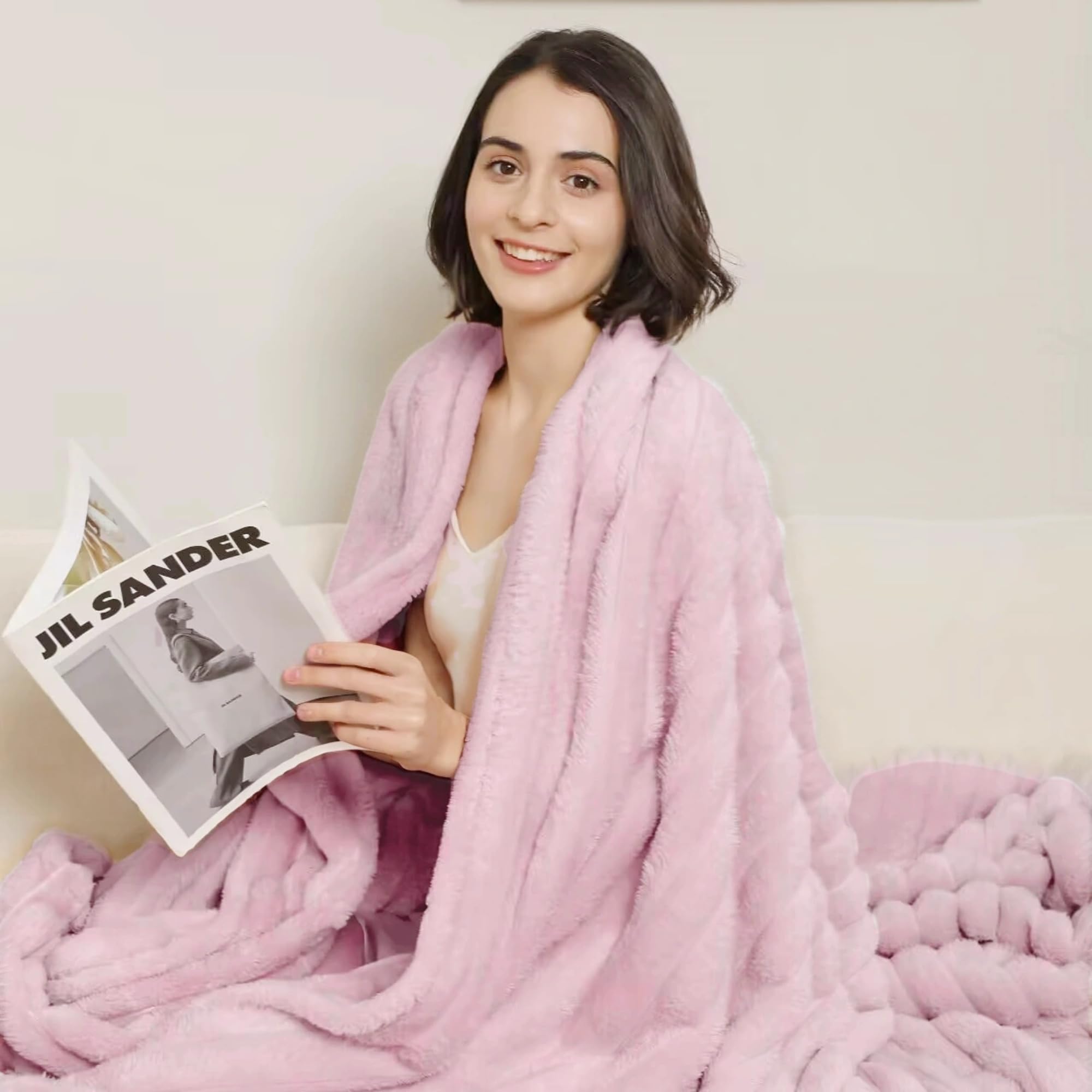 Aganear Fleece Throw Blanket - Cozy Soft Lightweight Fuzzy Throw Blanket for Women Portable Throw Blankets for Couch, Warm Present for Birthday, Christmas, Halloween, Housewarming(50"x60", Khaki)