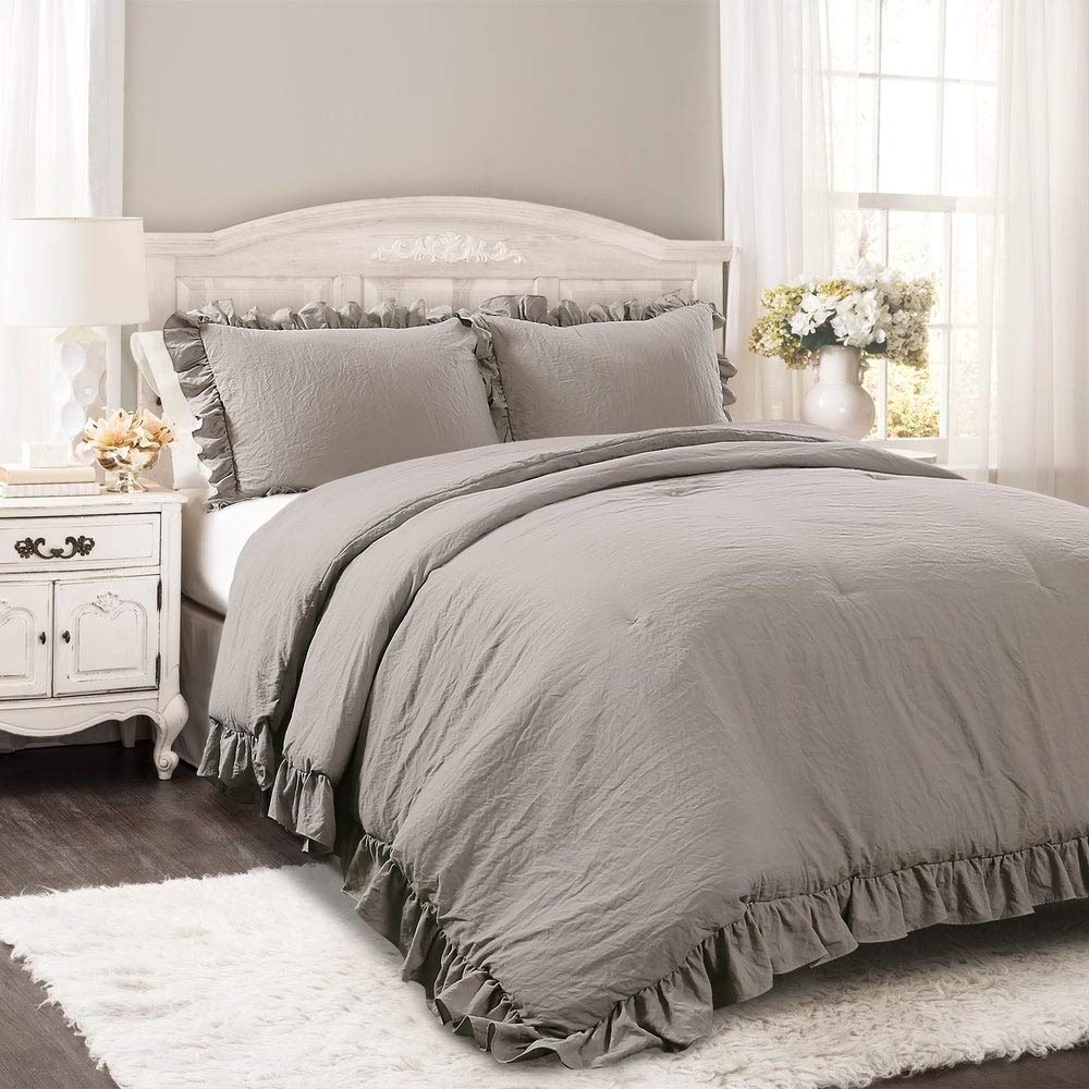 Lush Decor Reyna Ruffle Comforter Set - 3 Piece Cozy Ruffled Bedding Set - Timeless Elegance and Comfort for Bedroom - King, Gray