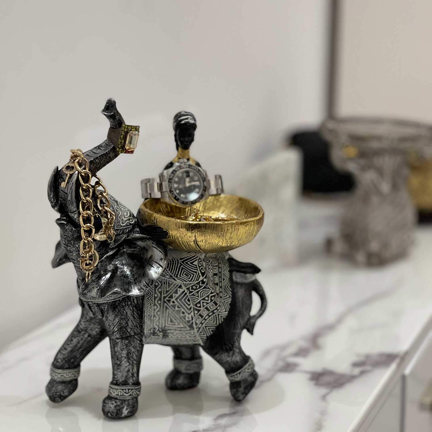 Lescafita African Woman Riding Lion Resin Statue – Tribal Figurine for Home Decor, Elegant Black and Gold Sculpture for Shelf, Desk, or Mantel, Unique for Mom, Friends, Women, Christmas