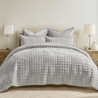 RECYCO Luxury Velvet Quilt Set King Size, Lightweight Velvet Comforter Set, Oversized Bedspread Coverlet Quilted Bedding Set, with 2 Matching Pillow Shams, for All Season, Navy Blue