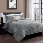 RECYCO Luxury Velvet Quilt Set King Size, Lightweight Velvet Comforter Set, Oversized Bedspread Coverlet Quilted Bedding Set, with 2 Matching Pillow Shams, for All Season, Navy Blue