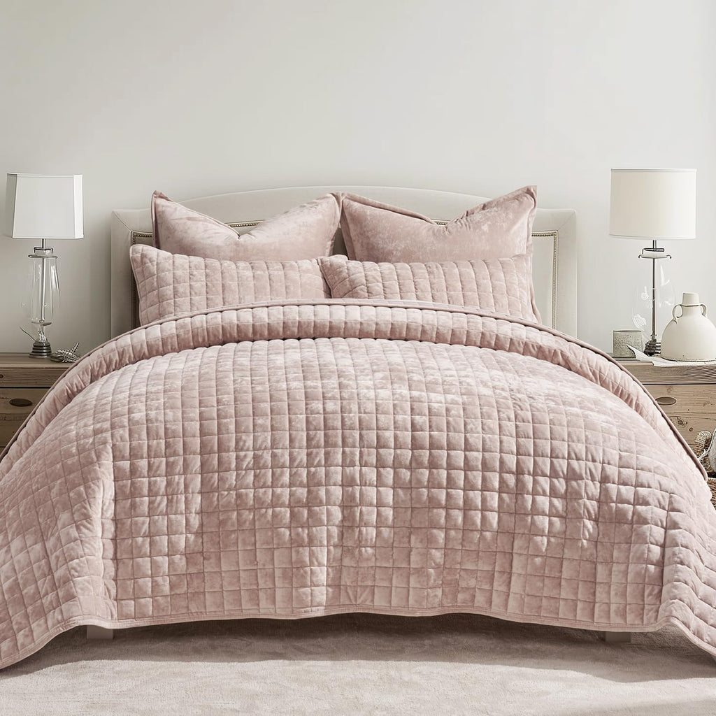 RECYCO Luxury Velvet Quilt Set King Size, Lightweight Velvet Comforter Set, Oversized Bedspread Coverlet Quilted Bedding Set, with 2 Matching Pillow Shams, for All Season, Navy Blue