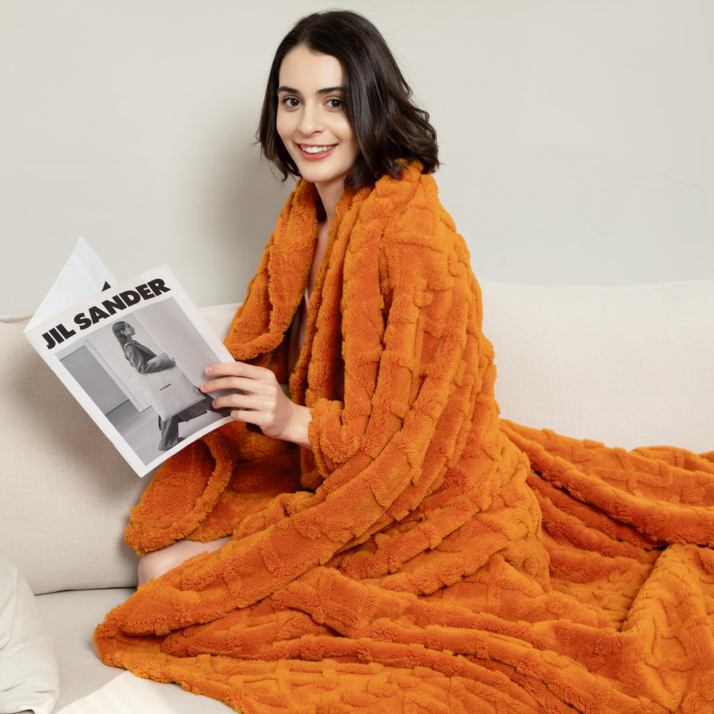 Aganear Fleece Throw Blanket - Cozy Soft Lightweight Fuzzy Throw Blanket for Women Portable Throw Blankets for Couch, Warm Present for Birthday, Christmas, Halloween, Housewarming(50"x60", Khaki)