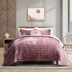 RECYCO Luxury Velvet Quilt Set King Size, Lightweight Velvet Comforter Set, Oversized Bedspread Coverlet Quilted Bedding Set, with 2 Matching Pillow Shams, for All Season, Navy Blue