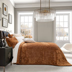 RECYCO Luxury Velvet Quilt Set King Size, Lightweight Velvet Comforter Set, Oversized Bedspread Coverlet Quilted Bedding Set, with 2 Matching Pillow Shams, for All Season, Navy Blue