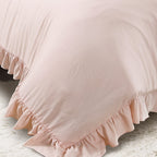 Lush Decor Reyna Ruffle Comforter Set - 3 Piece Cozy Ruffled Bedding Set - Timeless Elegance and Comfort for Bedroom - King, Gray