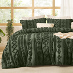 Bedsure Tufted Boho Comforter Set Queen Size - Green Boho Bed Set, GentleSoft™ 3 Pieces Farmhouse-Style Embroidery Bedding, Gifts for Woman, Soft Jacquard Queen Comforter for All Seasons