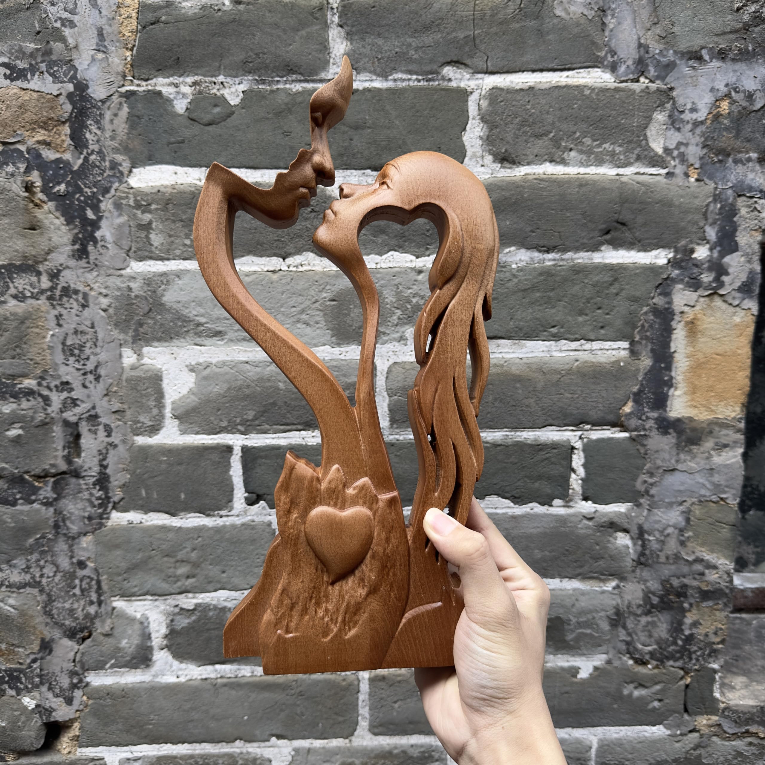 BGCOPPER Wooden Kissing Couple Ornament, Abstract Couple Portrait Sculpture Romantic Love Statue Decor Gift for Women Anniversary Valentine Wedding - 10 Inch