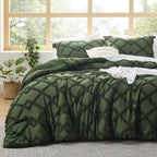 Bedsure Tufted Boho Comforter Set Queen Size - Green Boho Bed Set, GentleSoft™ 3 Pieces Farmhouse-Style Embroidery Bedding, Gifts for Woman, Soft Jacquard Queen Comforter for All Seasons